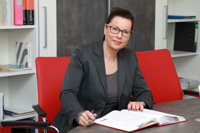 Rechtsanwältin Christina Kirst | Kanzlei Kirst Rechtsanwältin Christina Kirst | Kanzlei Kirst